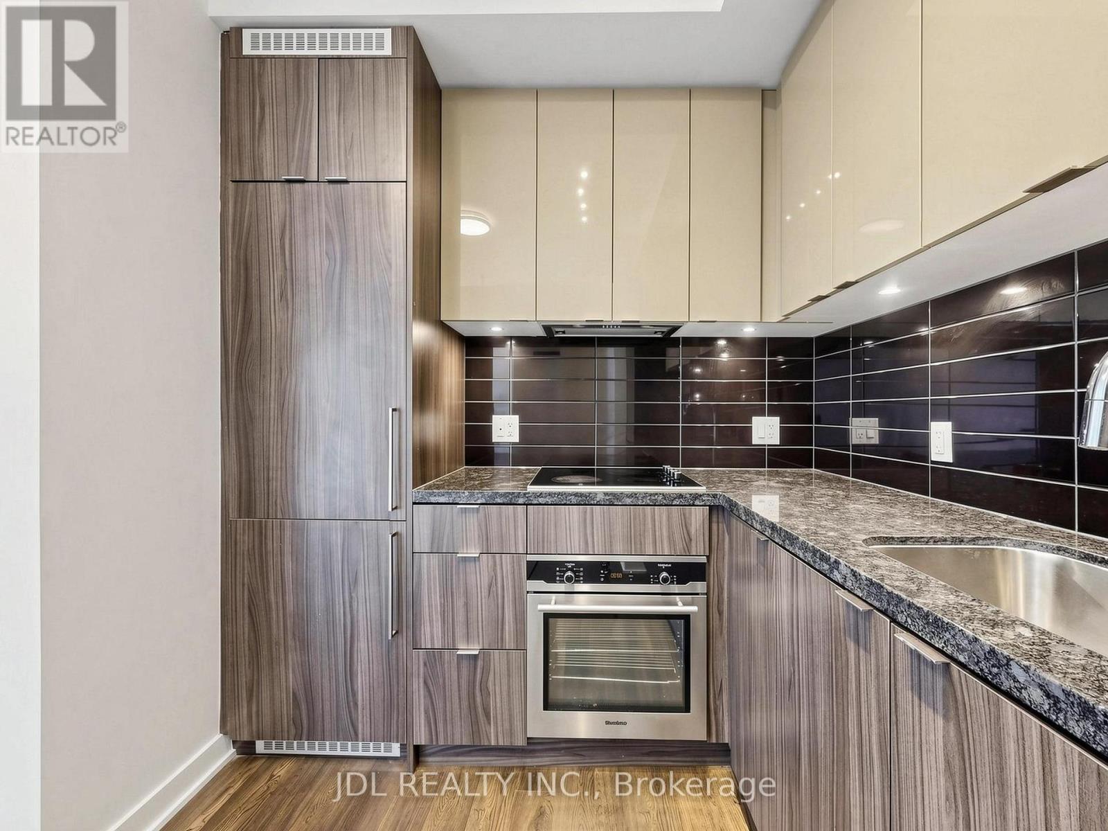 3711 - 125 Blue Jays Way, Toronto, Ontario M5V 0N5 - Photo 8 - C13660854
