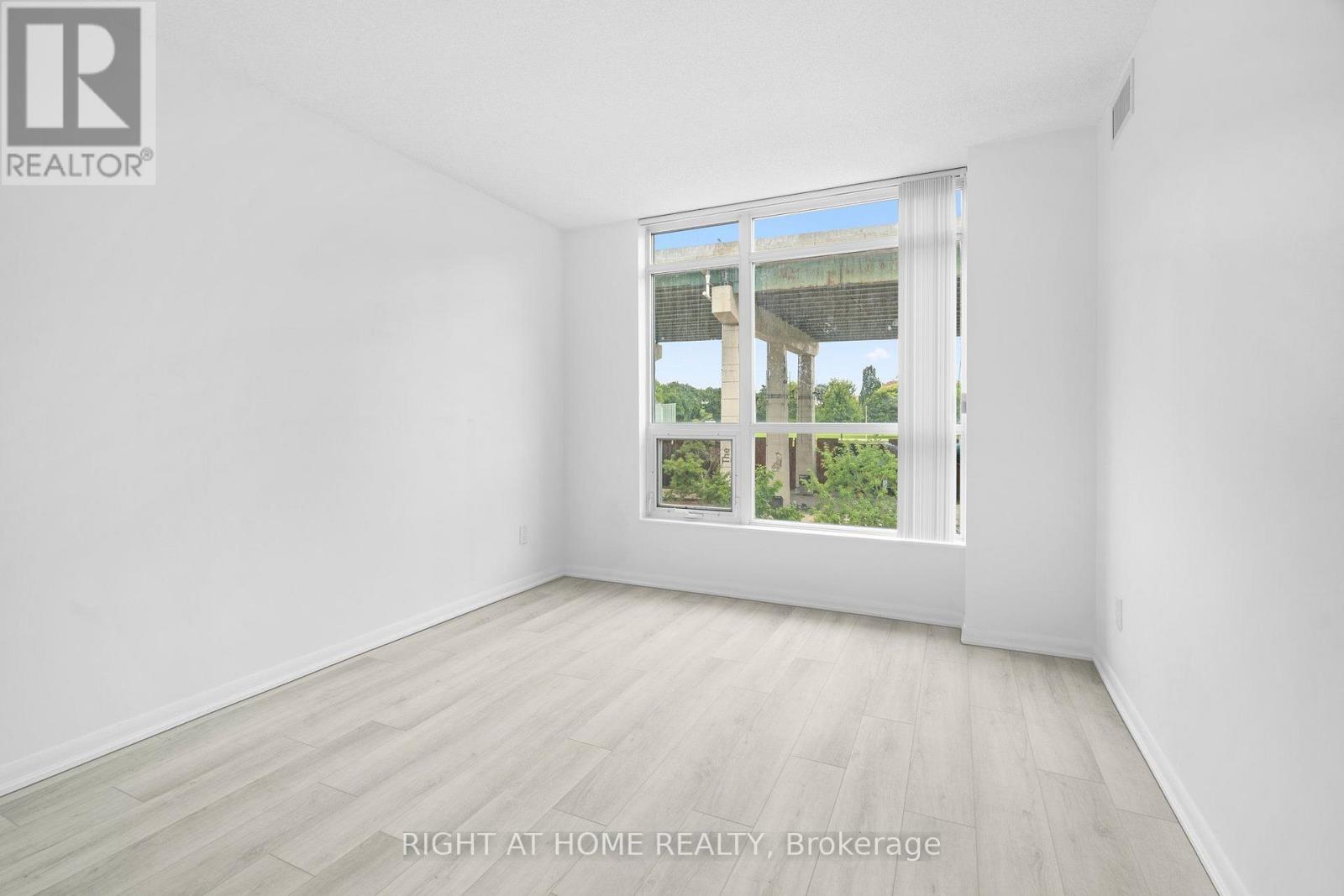 329 - 231 Fort York Boulevard, Toronto, Ontario  M5V 1B2 - Photo 11 - C13660914