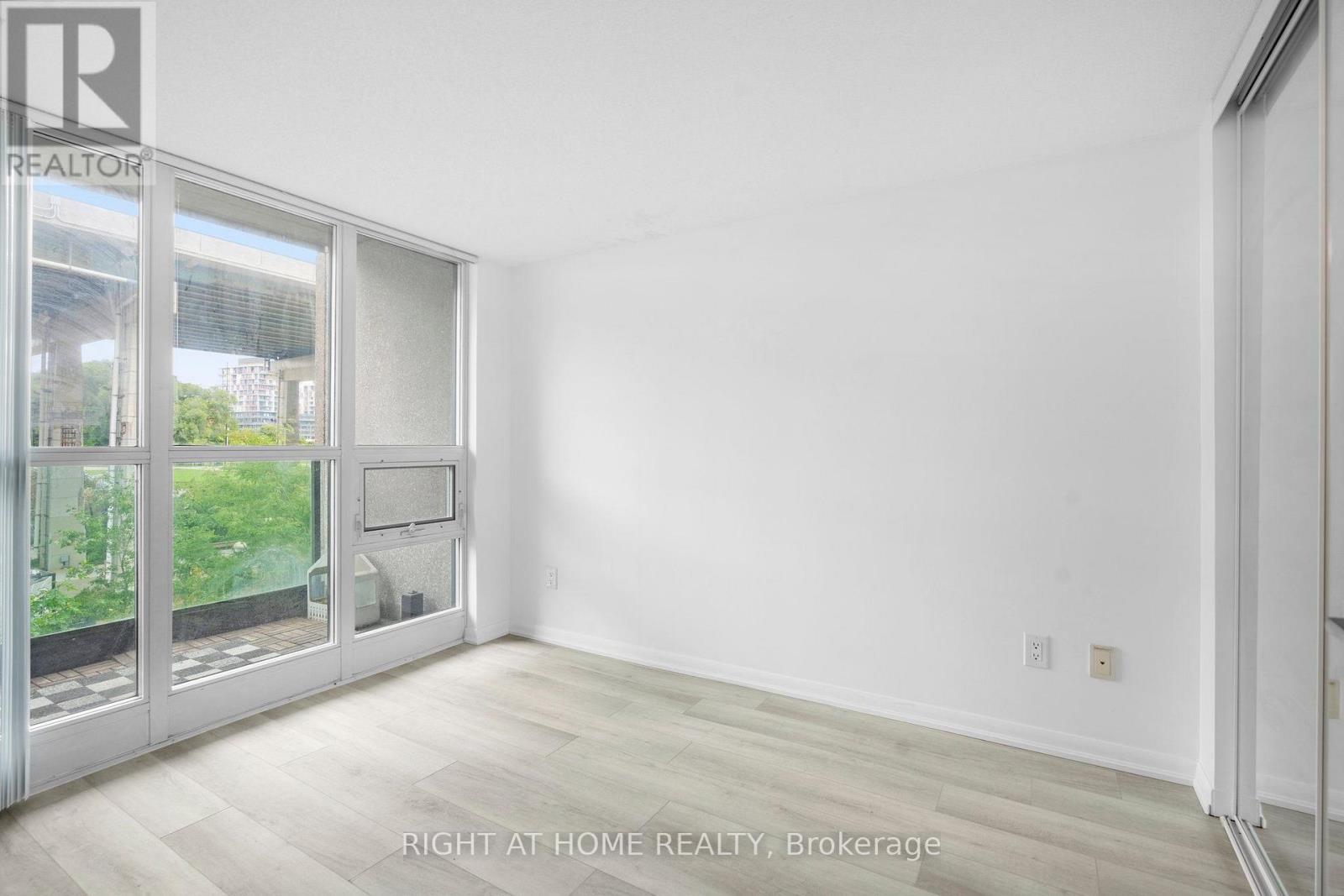 329 - 231 Fort York Boulevard, Toronto, Ontario  M5V 1B2 - Photo 16 - C13660914