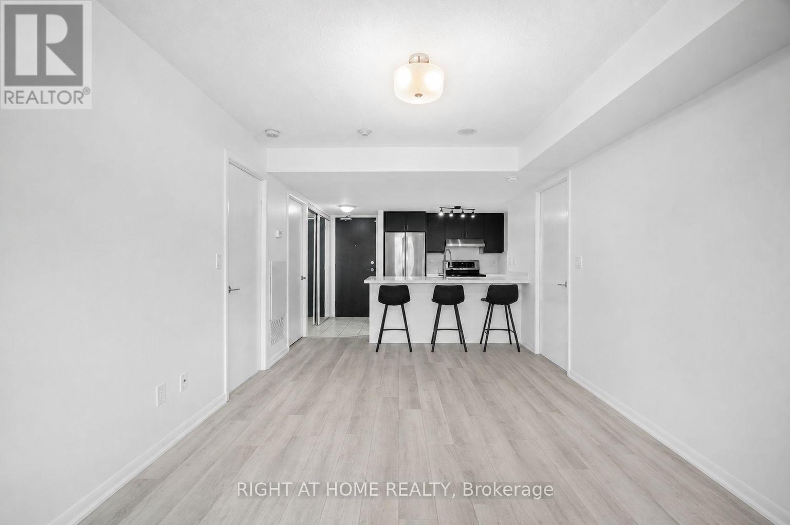 329 - 231 Fort York Boulevard, Toronto, Ontario  M5V 1B2 - Photo 4 - C13660914
