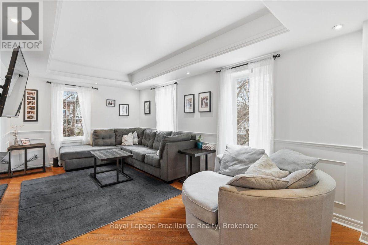 209 Dundas Street E, Quinte West, Ontario  K8V 1M1 - Photo 12 - X13660832