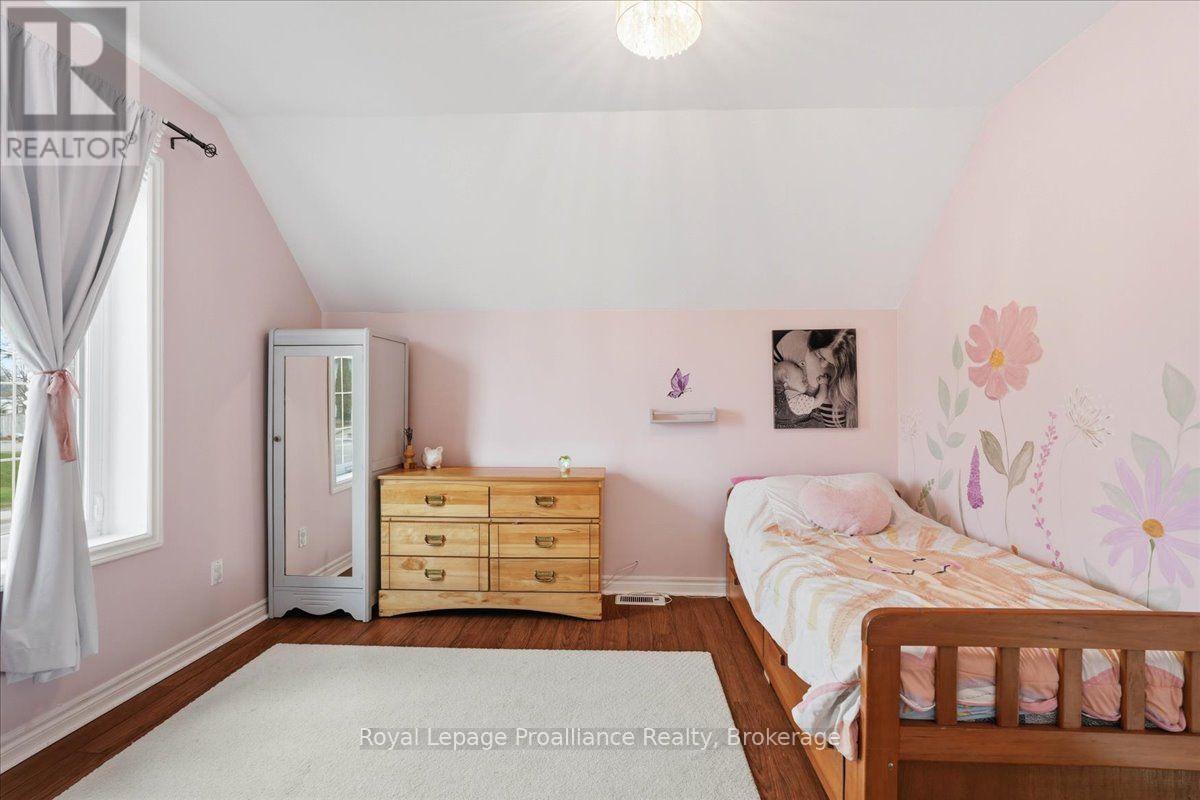 209 Dundas Street E, Quinte West, Ontario  K8V 1M1 - Photo 23 - X13660832