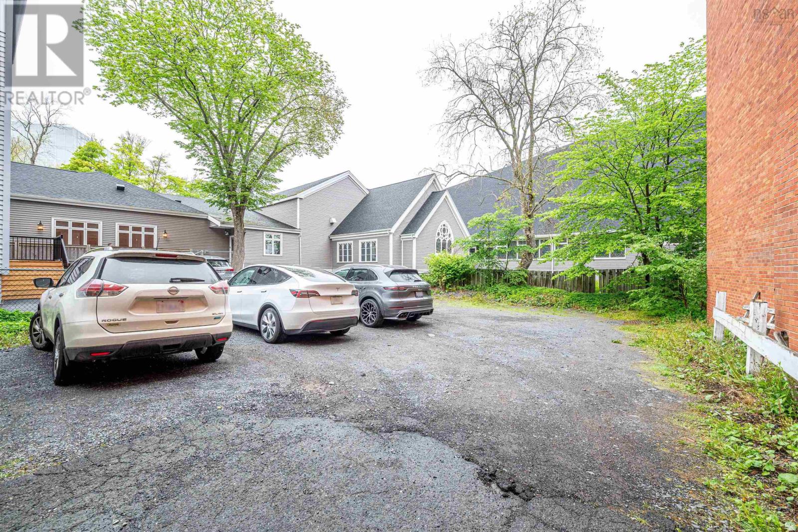 2655 Joseph Howe Drive, Halifax, Nova Scotia  B3L 4G5 - Photo 35 - 202528238