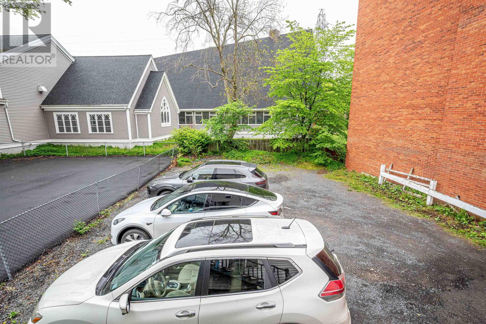 2655 Joseph Howe Drive, Halifax, Nova Scotia  B3L 4G5 - Photo 38 - 202528238