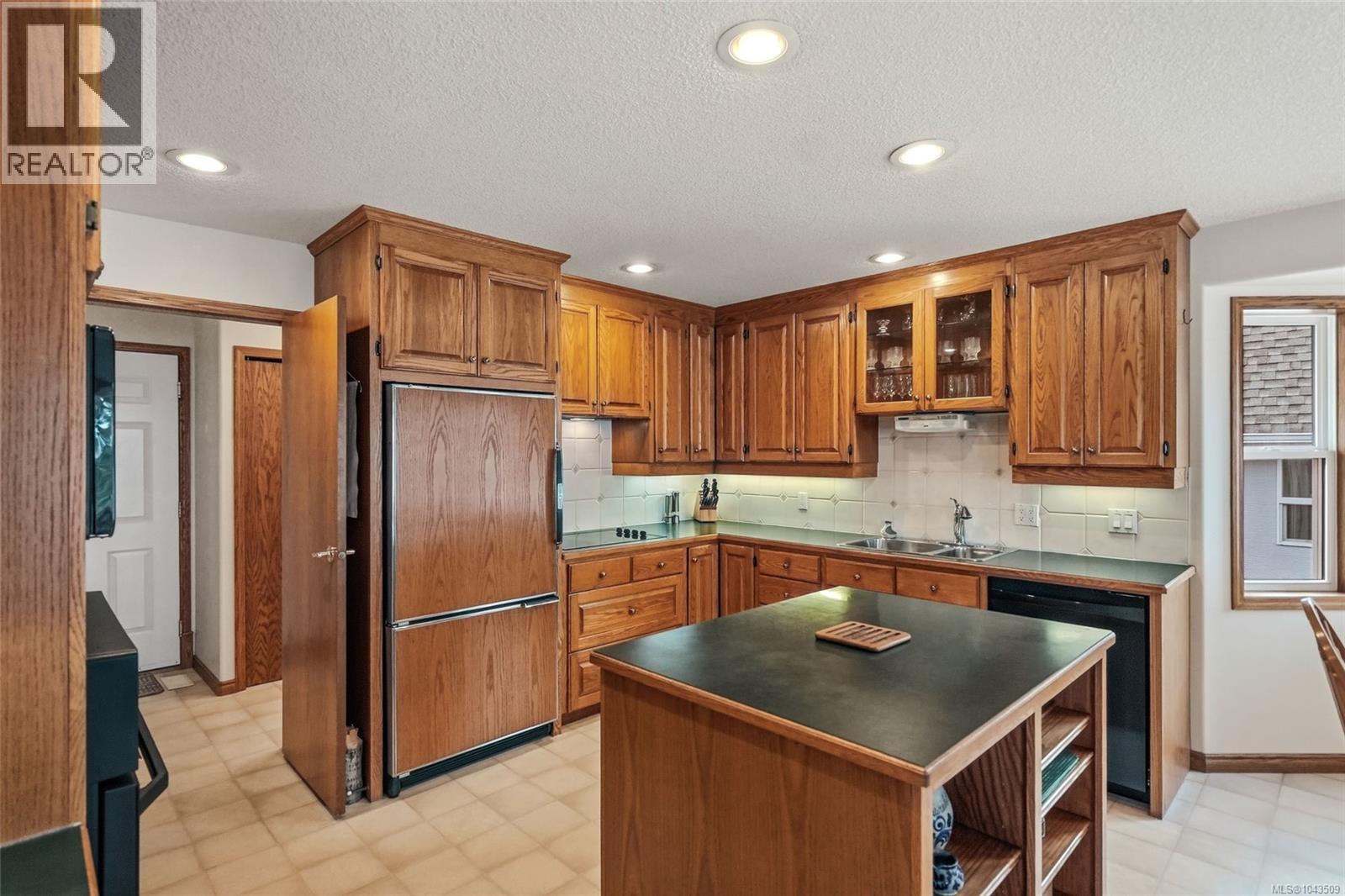 1432 Madrona Dr, Nanoose Bay, British Columbia  V9P 9C9 - Photo 64 - 1043509