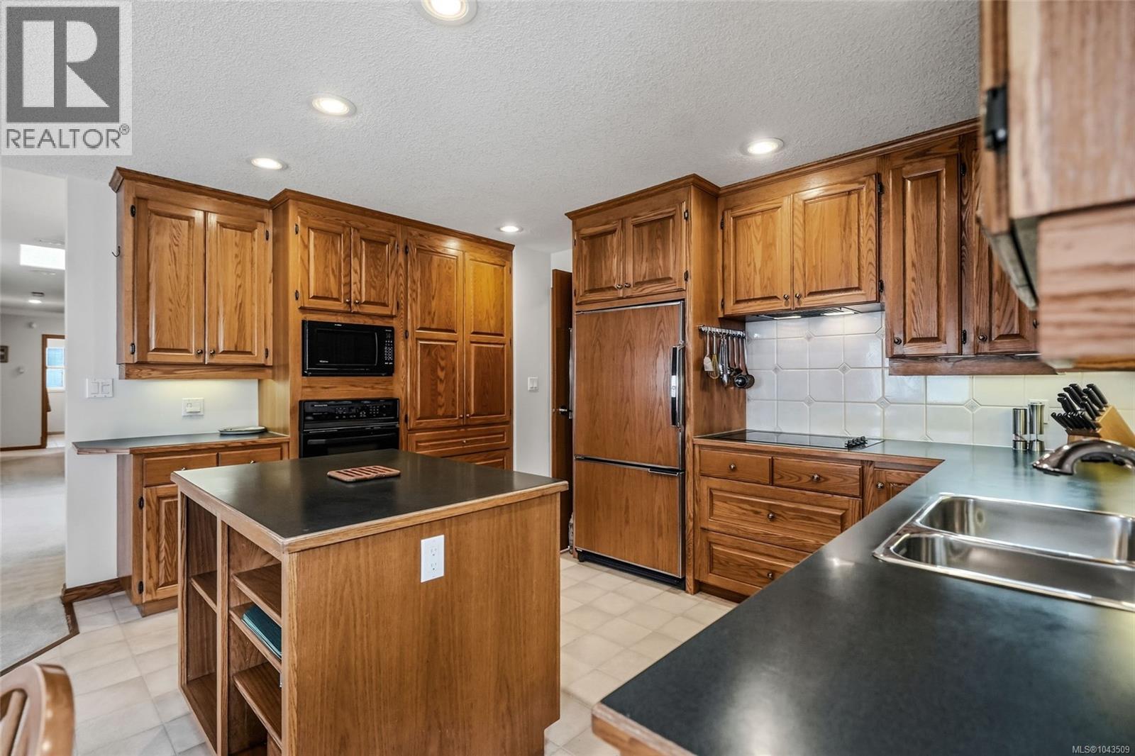 1432 Madrona Dr, Nanoose Bay, British Columbia  V9P 9C9 - Photo 65 - 1043509
