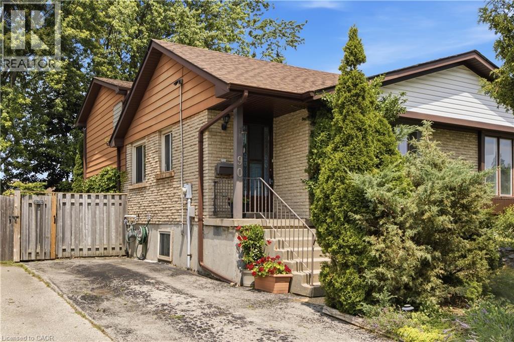 90 HALIFAX Drive, Kitchener, Ontario