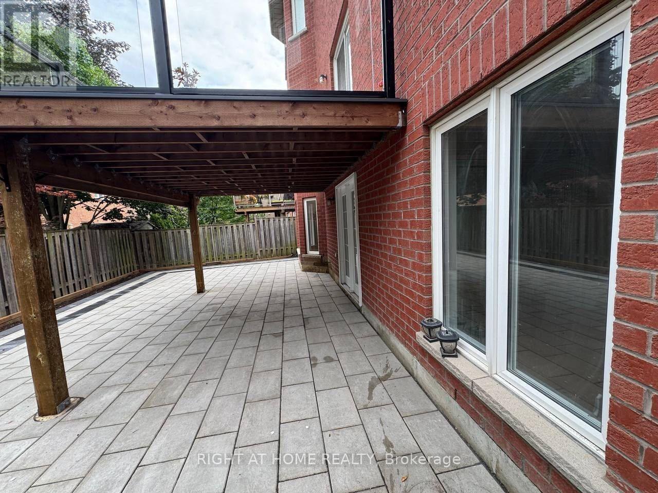 47 Medoc ( Basement) Place, Vaughan, Ontario  L4J 8Y9 - Photo 5 - N13660928