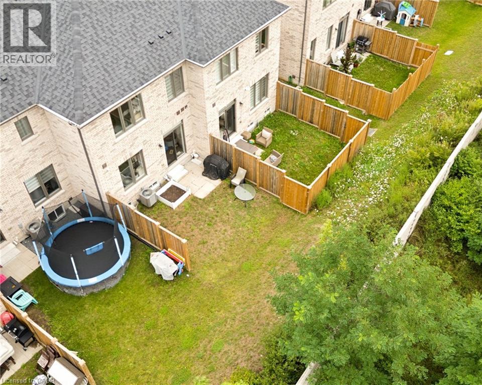 166 Deerpath Drive Unit# 49, Guelph, Ontario  N1K 0E2 - Photo 38 - 40854305
