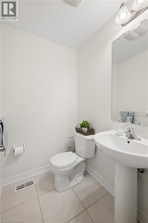166 Deerpath Drive Unit# 49, Guelph, Ontario  N1K 0E2 - Photo 19 - 40854305