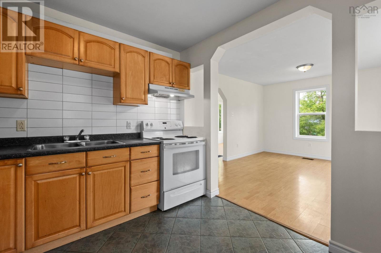 219 George Street, Stewiacke, Nova Scotia  B0N 2J0 - Photo 9 - 202618887