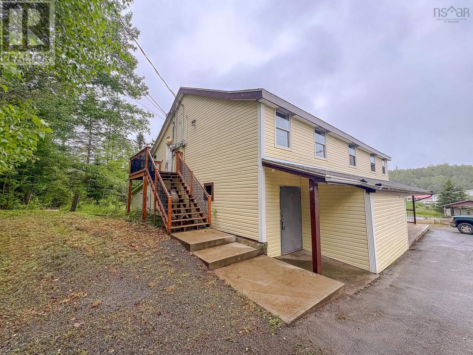 6177 Highway 354, Kennetcook, Nova Scotia  B0N 1T0 - Photo 2 - 202620213