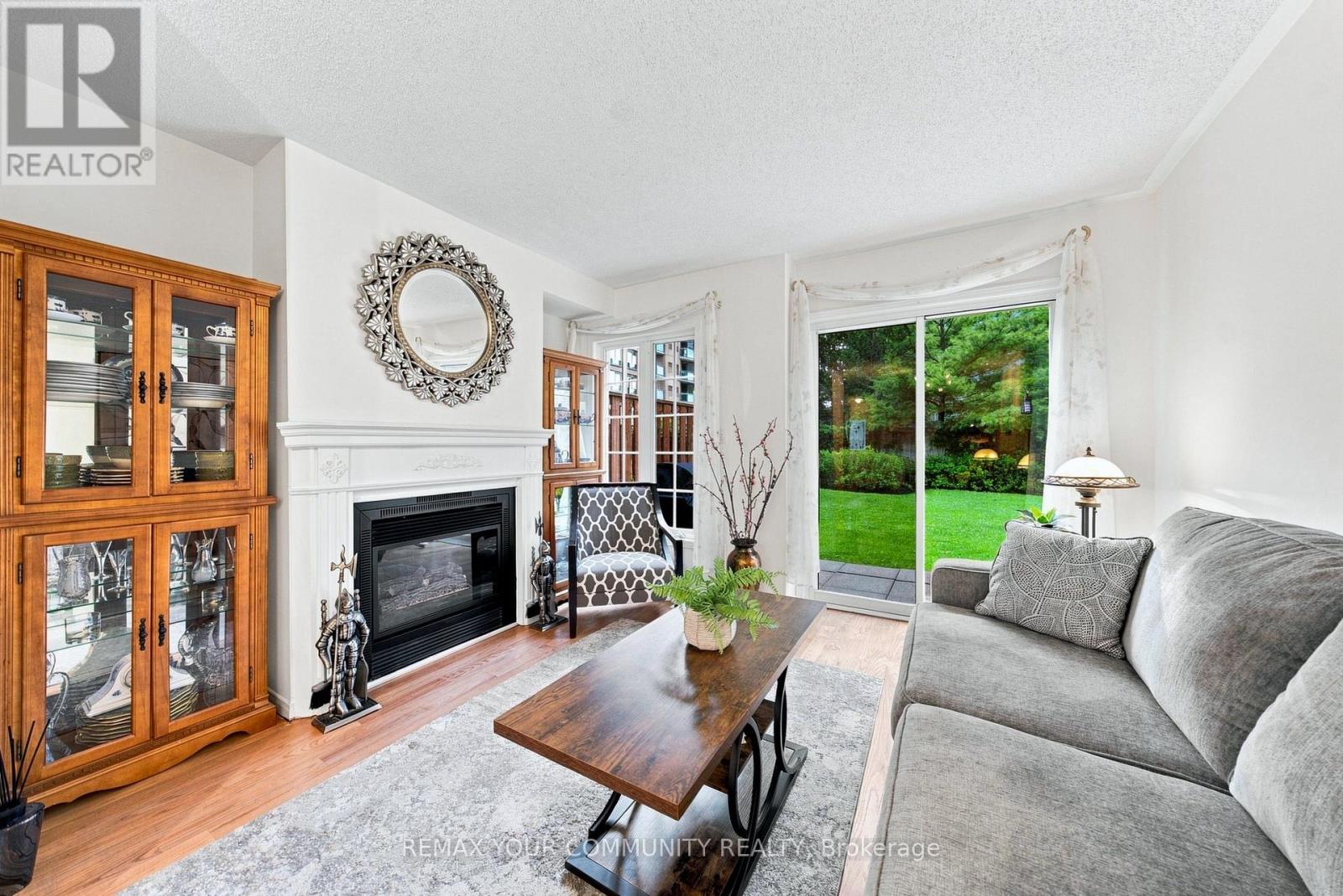11 - 210 Manitoba Street, Toronto, Ontario  M8Y 4G7 - Photo 12 - W13660894