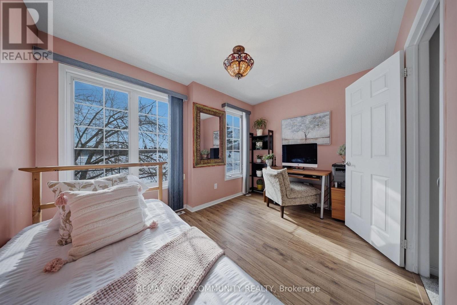 11 - 210 Manitoba Street, Toronto, Ontario  M8Y 4G7 - Photo 17 - W13660894
