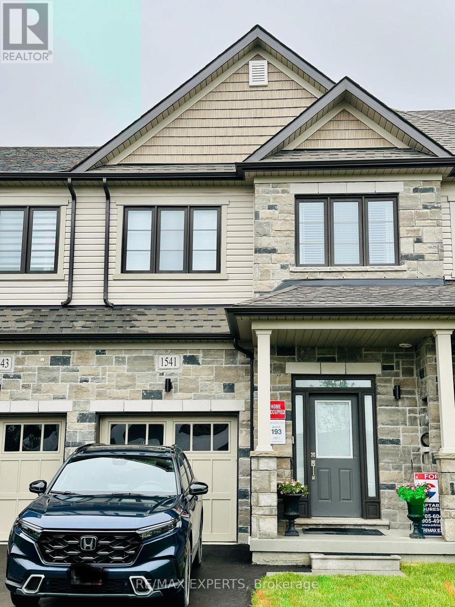 1541 Wheatcroft Drive, Oshawa, Ontario L1L 0W5 - Photo 2 - E13179560