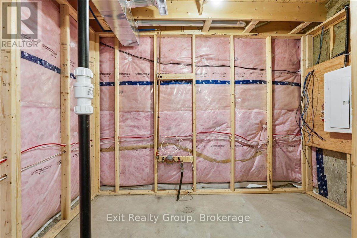 93 Wims Way, Belleville, Ontario  K8N 0H7 - Photo 30 - X13421460