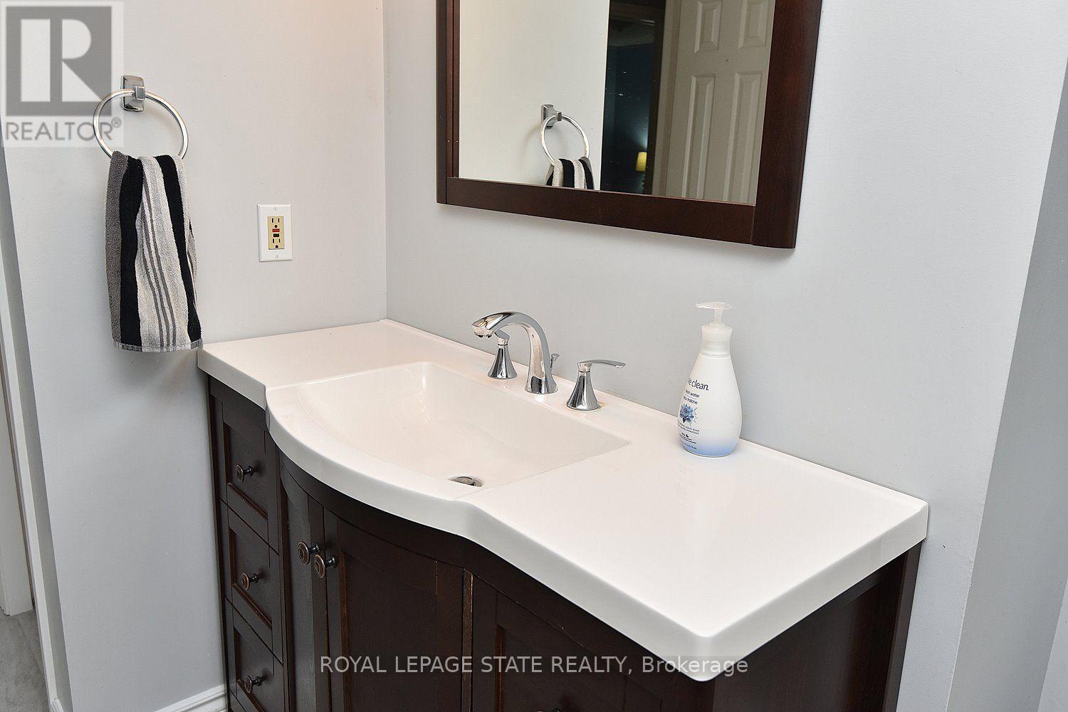 75 Josephine Drive, Hamilton, Ontario  L9B 2B7 - Photo 30 - X13660820
