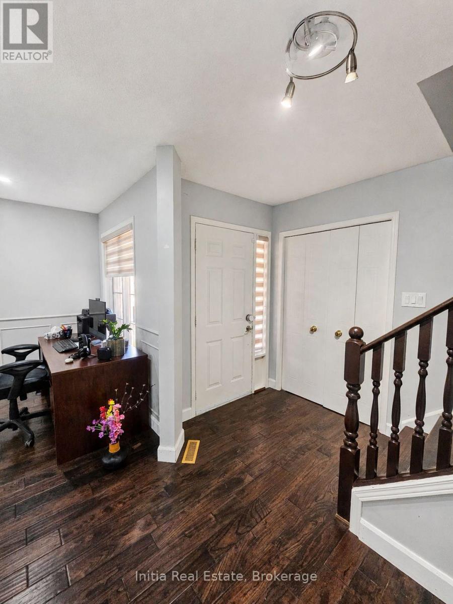 34 Bellrock Crescent, London East, Ontario  N5V 4X3 - Photo 5 - X13660860