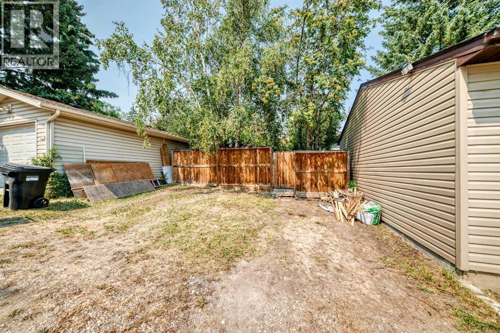 6437 Coach Hill Road SW, Calgary, Alberta  T3H 1B5 - Photo 43 - A2334043