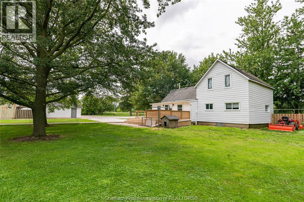 22589 Merlin Road, Fletcher, Ontario  N0P 1W0 - Photo 8 - 26019075