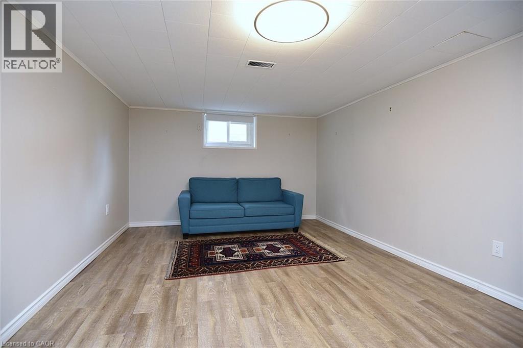 107 West 32nd Street, Hamilton, Ontario  L9C 5G8 - Photo 18 - 40842958