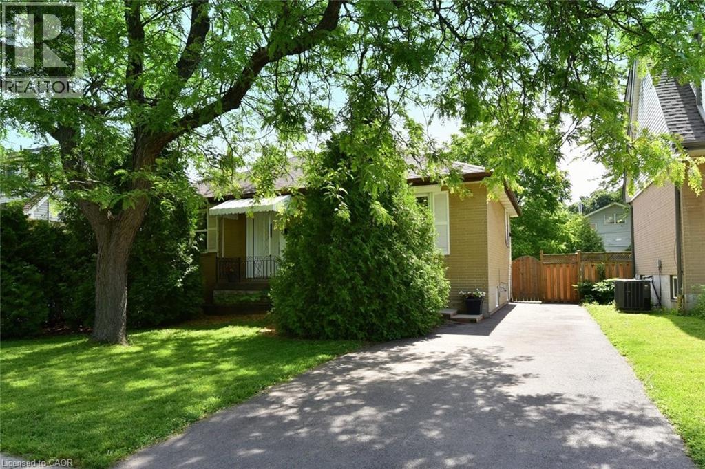107 WEST 32ND Street, Hamilton, Ontario