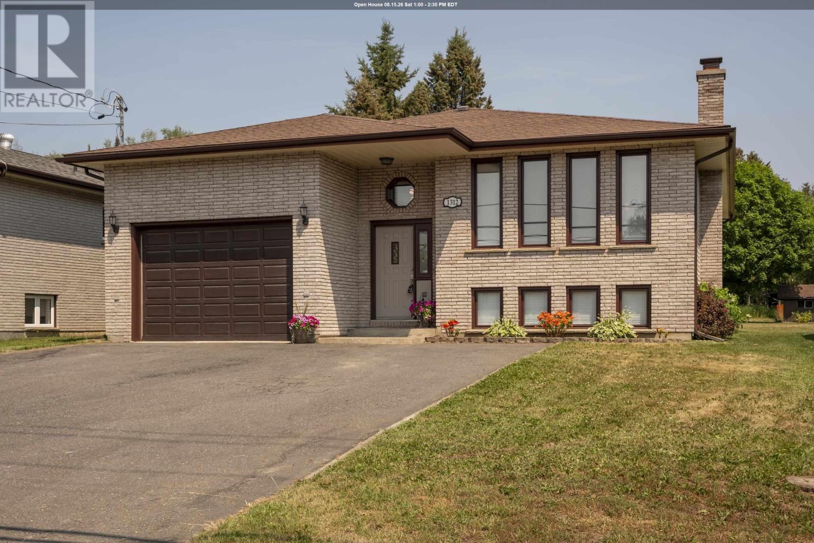 1312 John Street Rd, Thunder Bay, Ontario