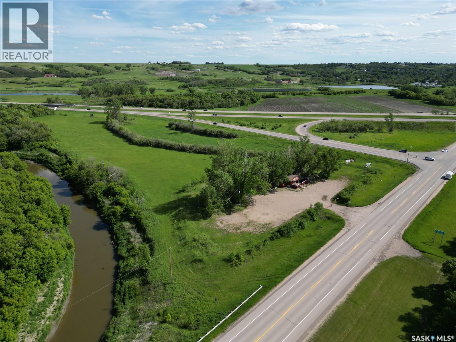 10627 20 Highway, Lumsden Rm No. 189, Saskatchewan  S0G 3C0 - Photo 4 - SK031679