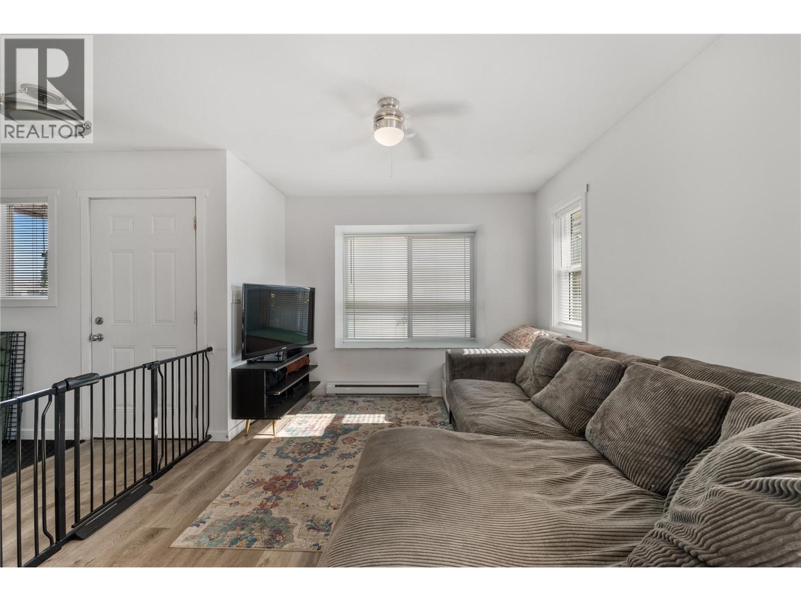 691-693 Okanagan Boulevard, Kelowna, British Columbia  V1Y 7L2 - Photo 32 - 10394557