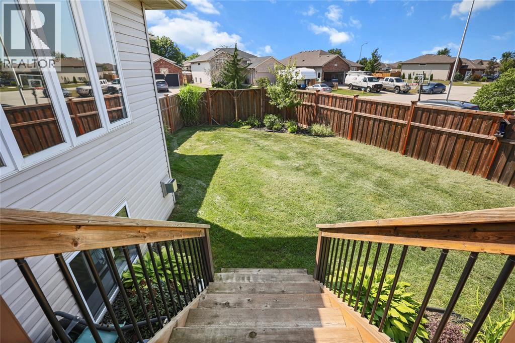 4026 Applewood Drive, Petrolia, Ontario  N0N 1R0 - Photo 41 - 26019221