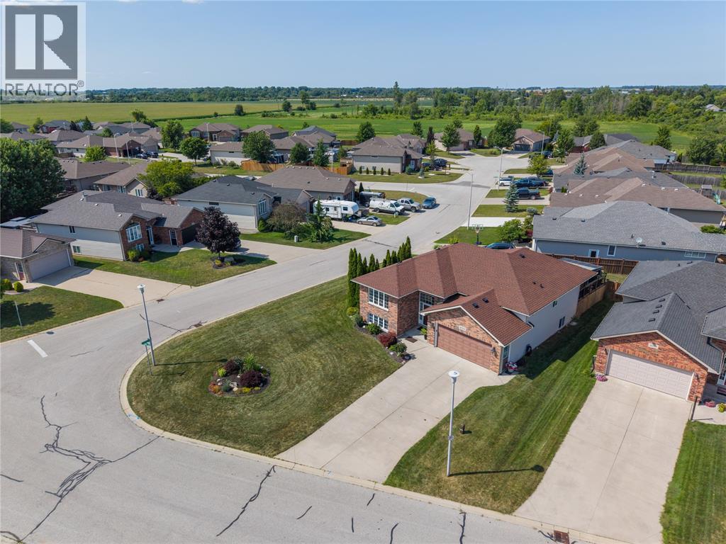 4026 Applewood Drive, Petrolia, Ontario  N0N 1R0 - Photo 47 - 26019221