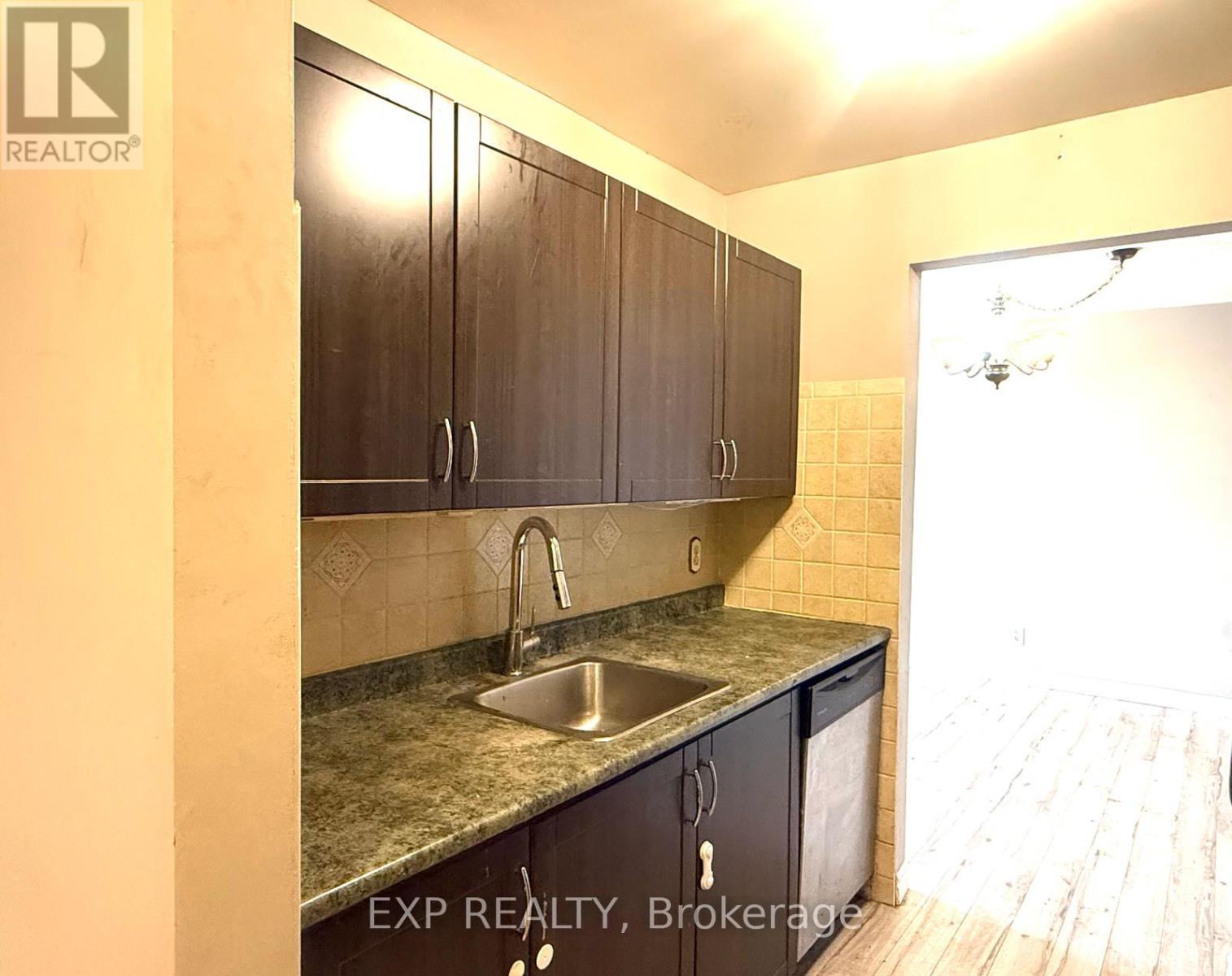 210 - 739 Deveron Crescent, London South, Ontario  N5Z 4Y1 - Photo 8 - X13648290