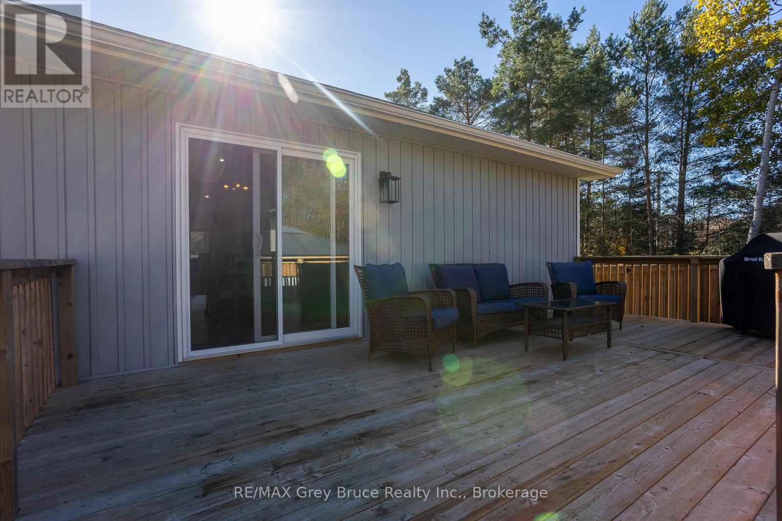 611 Sixth Street N, South Bruce Peninsula, Ontario  N0H 2G0 - Photo 24 - X13661052