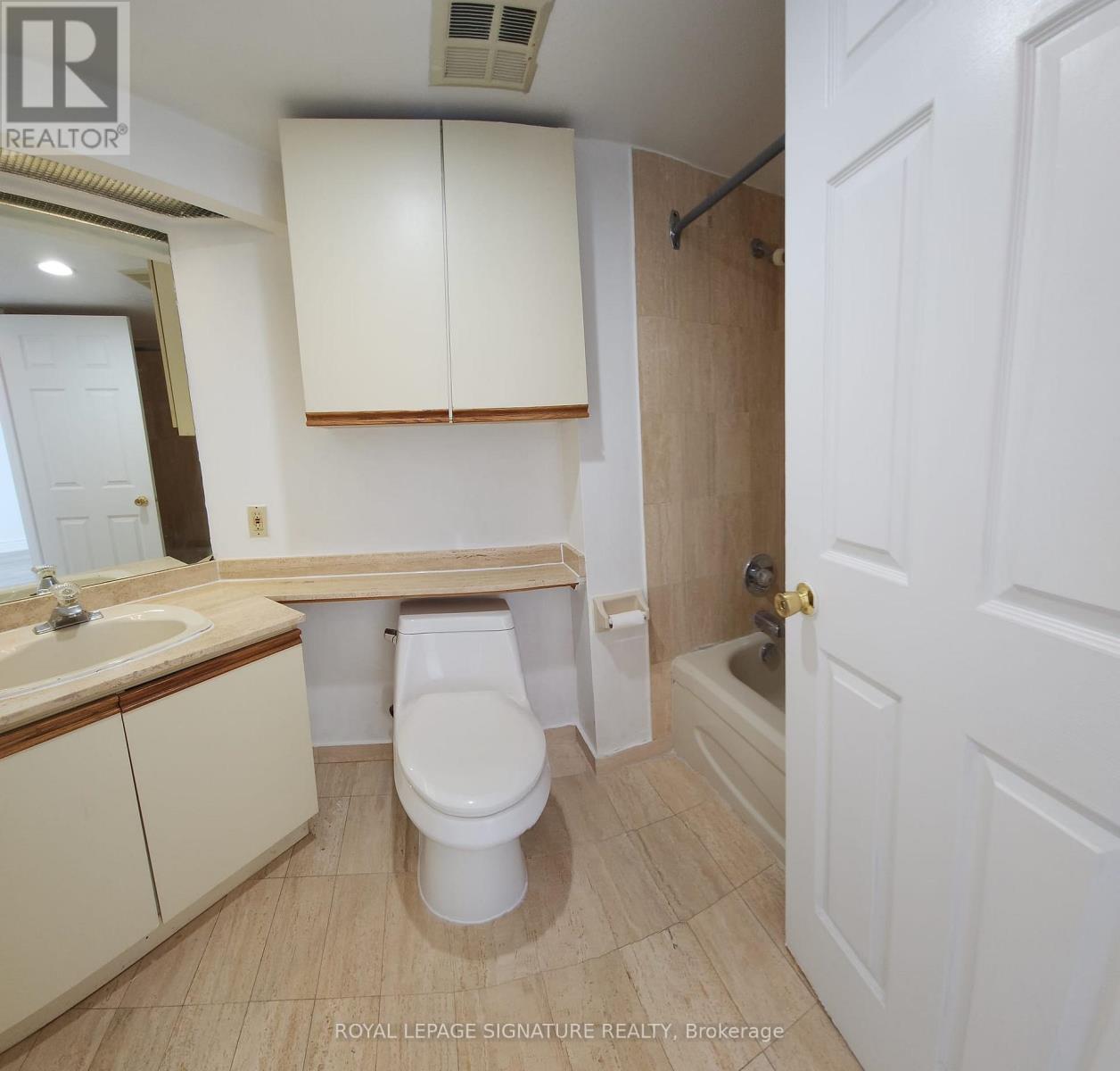 1103 - 5 Concorde Place, Toronto, Ontario M3C 3M8 - Photo 13 - C13660970
