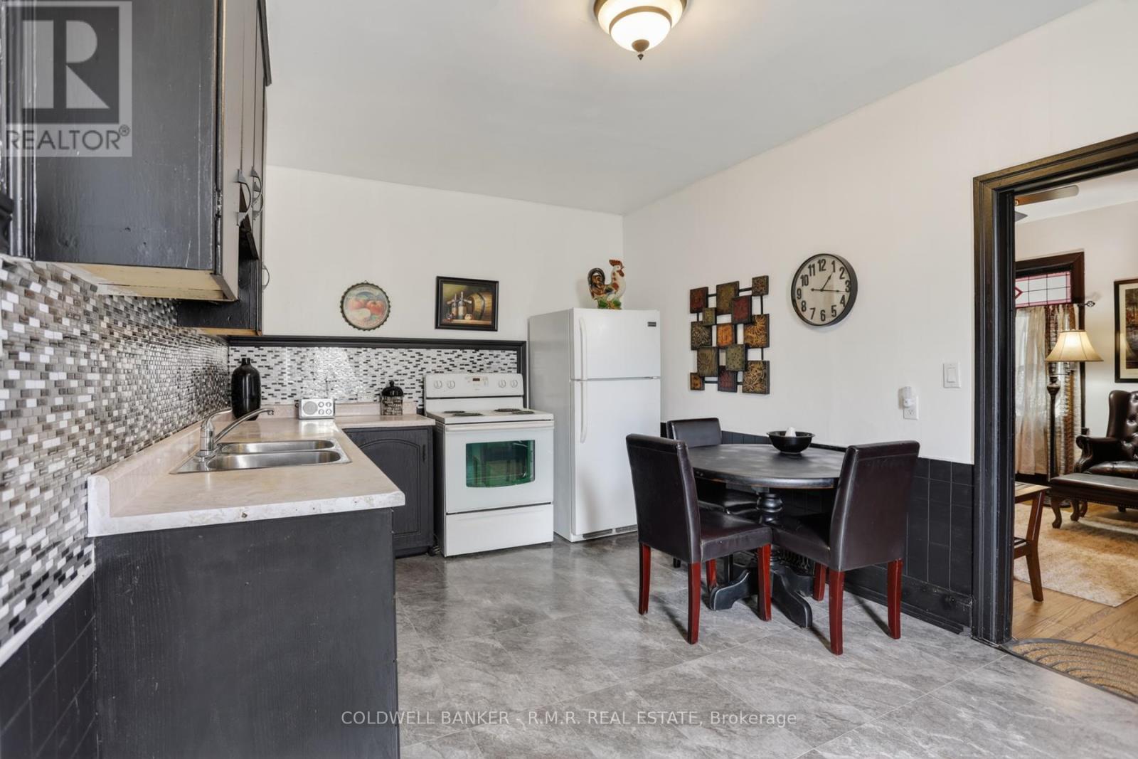 532 Front Street, Oshawa, Ontario  L1H 4V2 - Photo 15 - E13660990