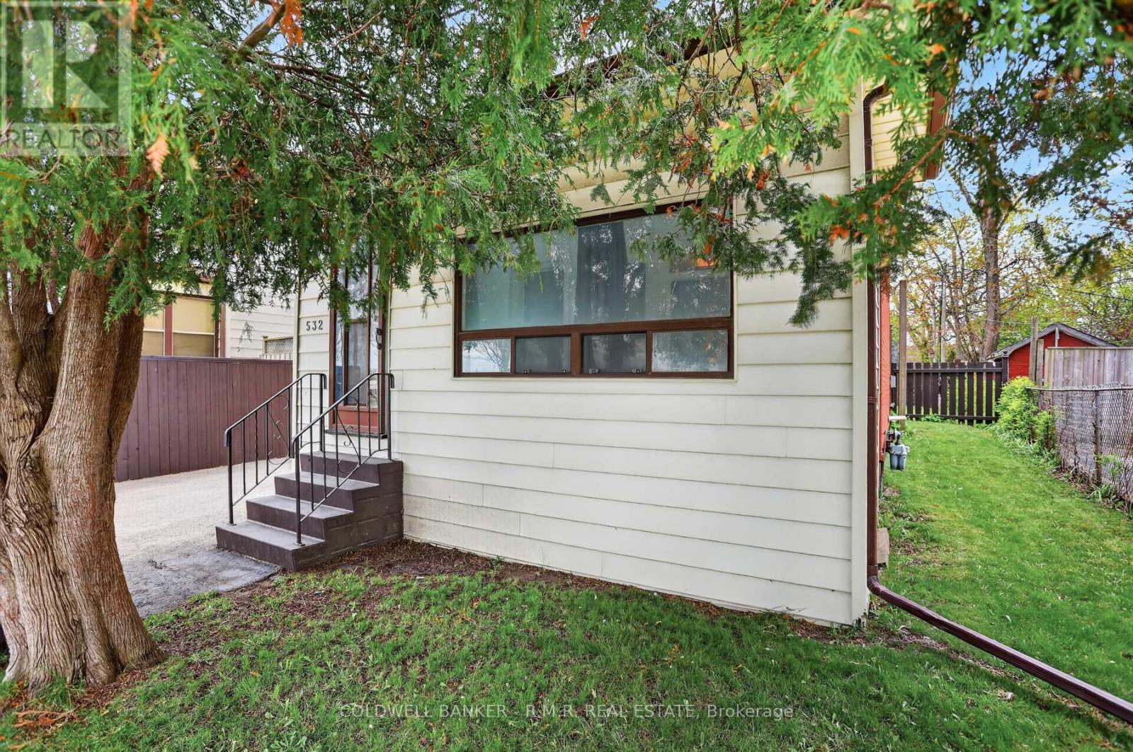 532 Front Street, Oshawa, Ontario  L1H 4V2 - Photo 4 - E13660990
