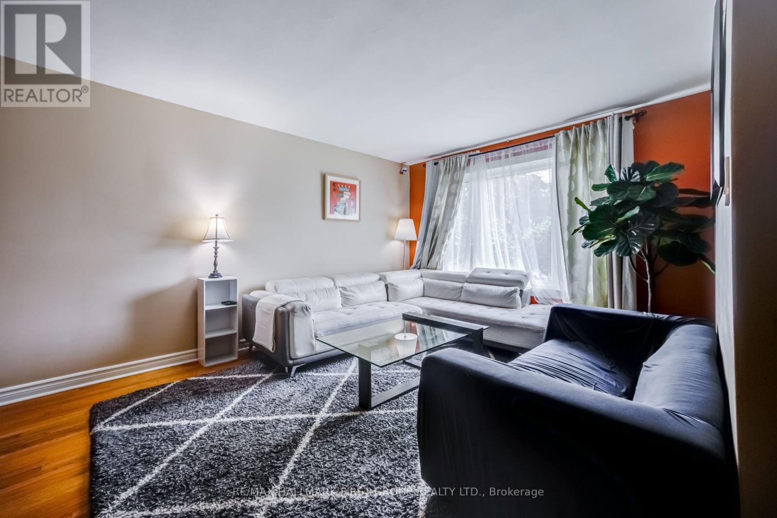 180 Sherwood Avenue, Oshawa, Ontario L1G 3L8 - Photo 4 - E13661038