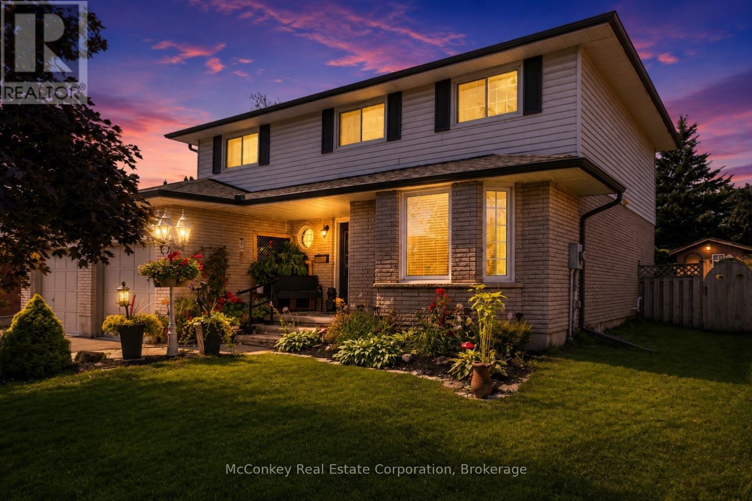 1817 PARKWOOD CIRCLE, Peterborough, Ontario