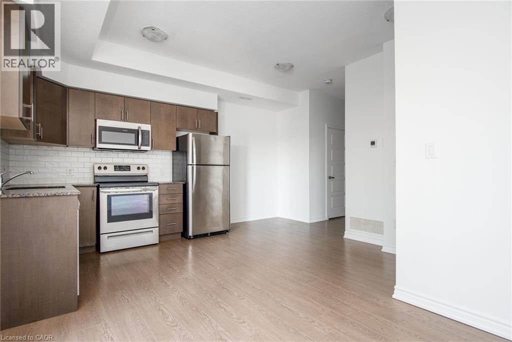 1430 HIGHLAND Road W Unit# 31B