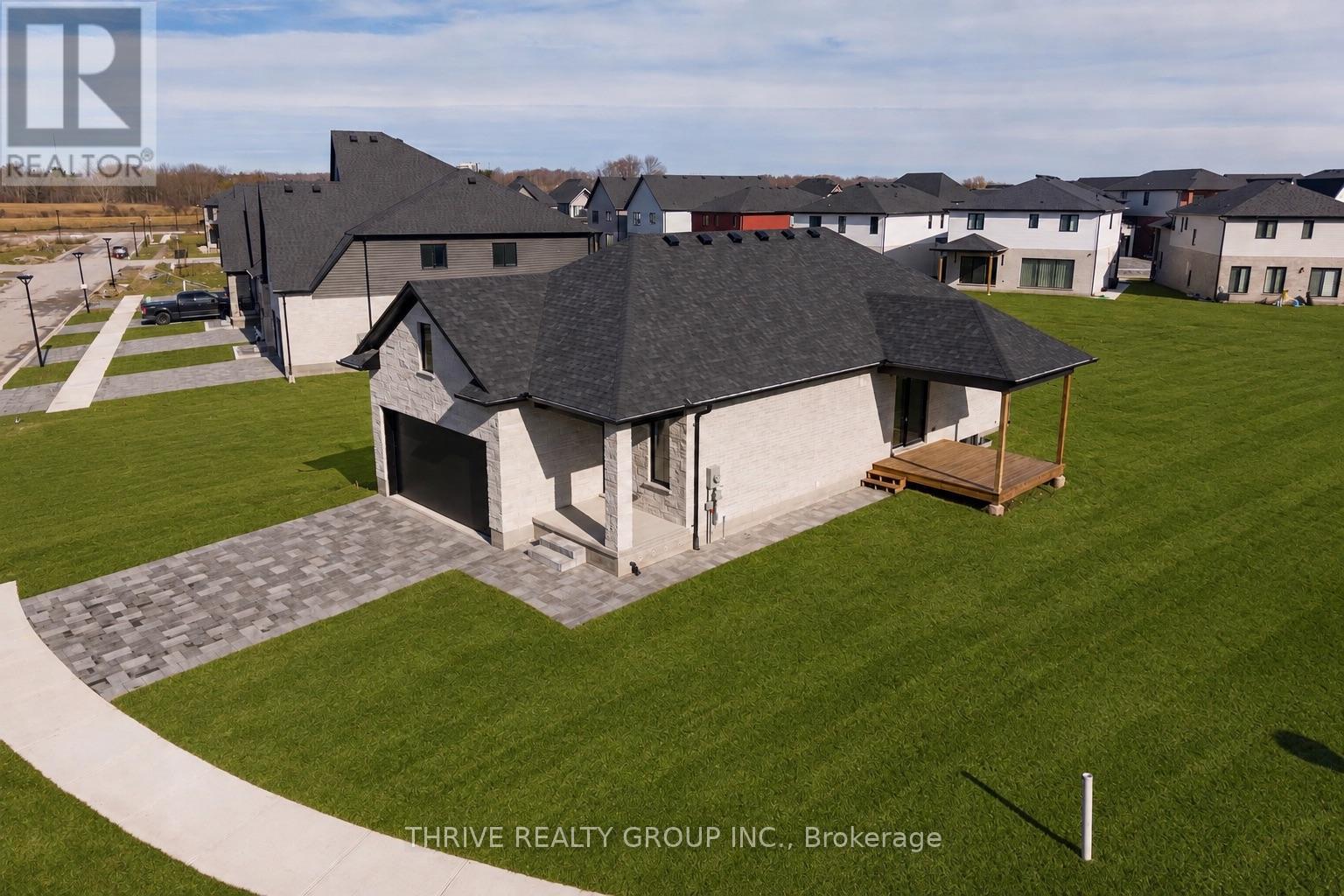 3897 Big Leaf Trail, London South, Ontario  N6P 0J9 - Photo 2 - X13660982