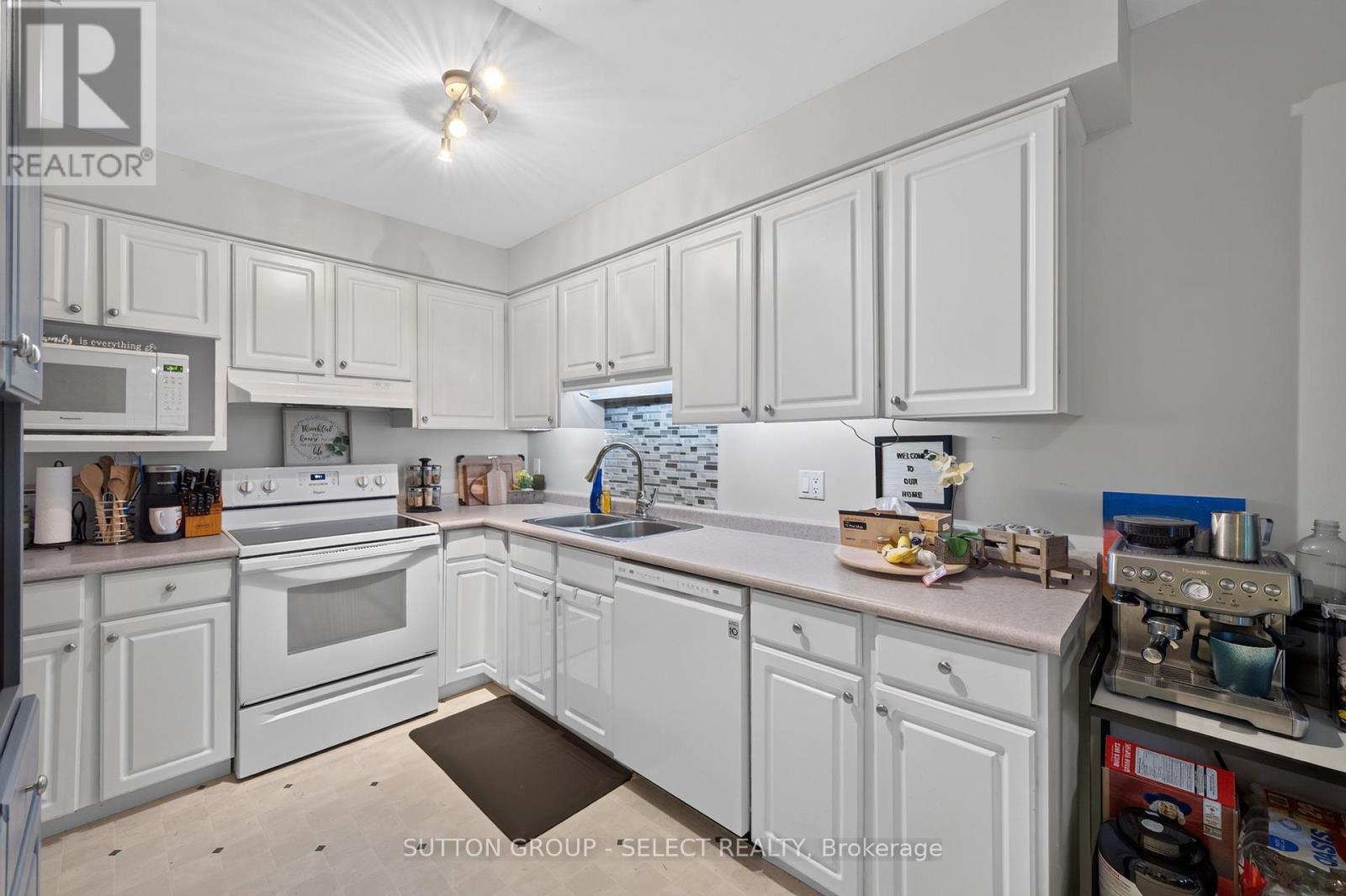 21 - 410 Ambleside Drive, London North, Ontario  N6G 4Y3 - Photo 3 - X13661046
