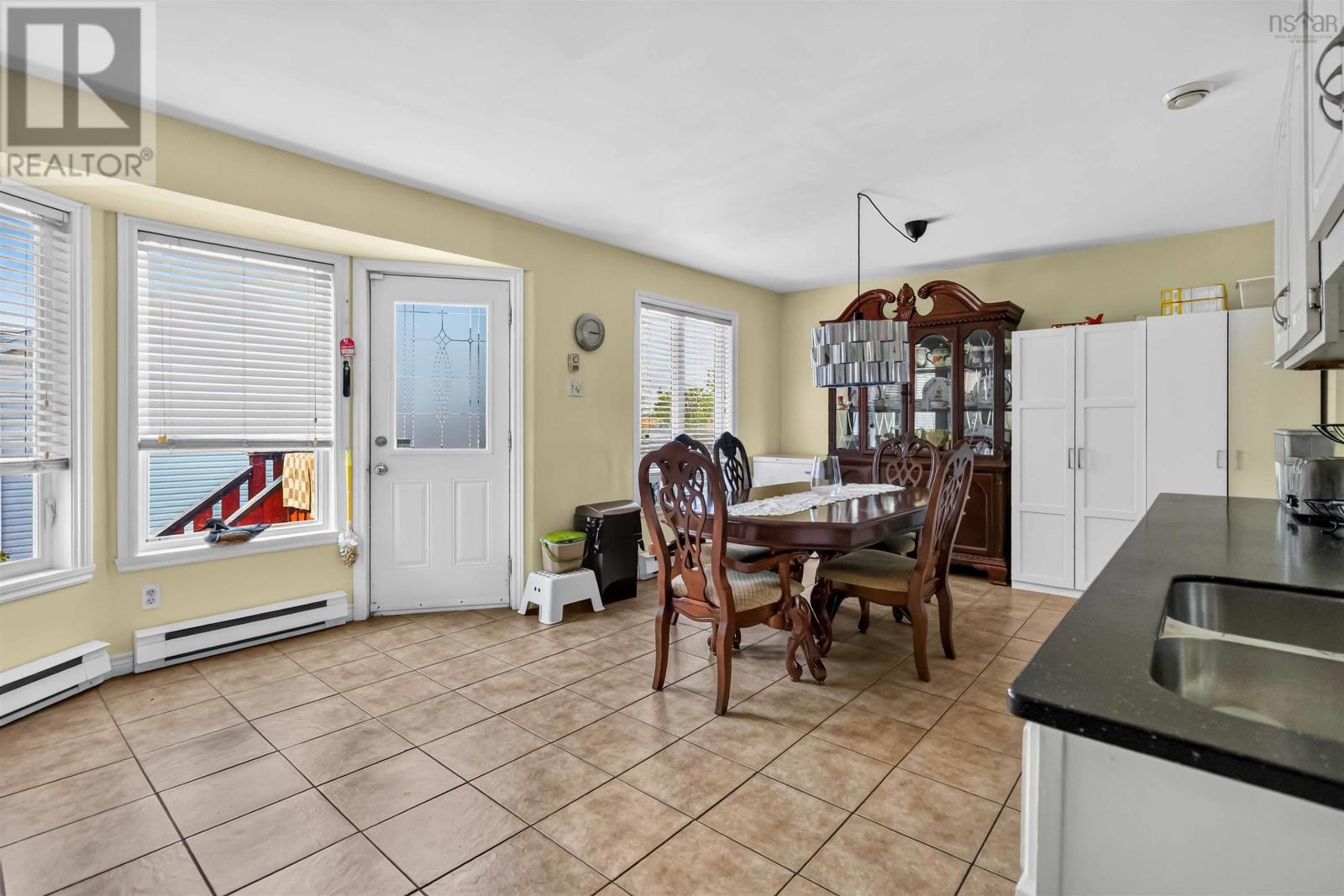 131 Pinewood Crescent, Cole Harbour, Nova Scotia  B2V 2P9 - Photo 7 - 202620238