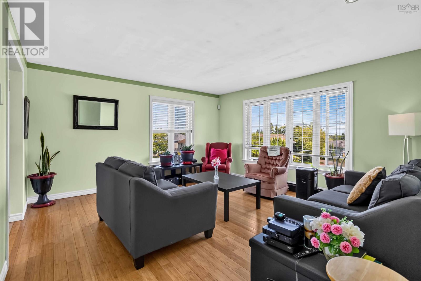 131 Pinewood Crescent, Cole Harbour, Nova Scotia  B2V 2P9 - Photo 4 - 202620238