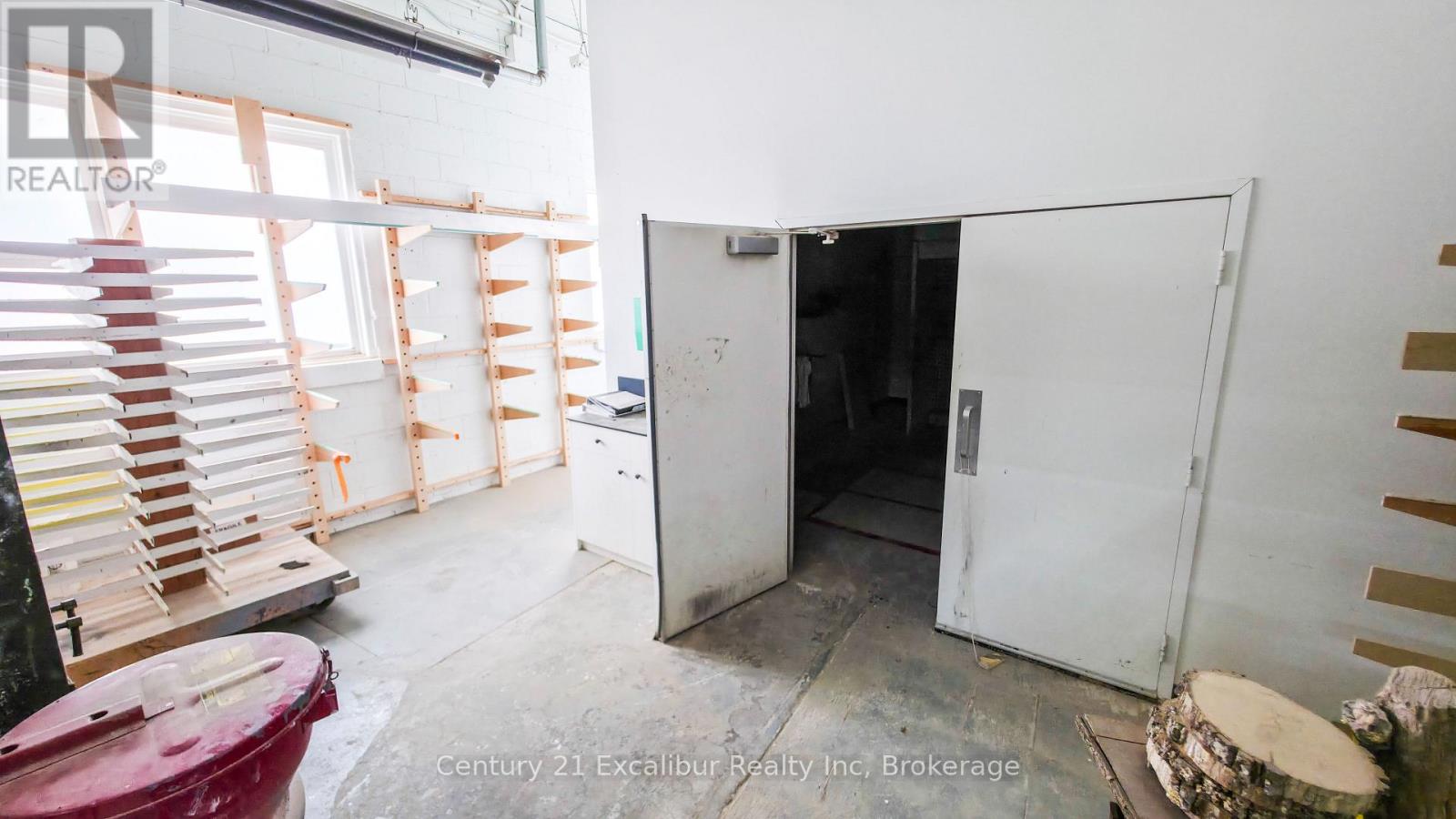 645 St David Street N, Centre Wellington (Fergus), Ontario  N1M 2K6 - Photo 8 - X13658130