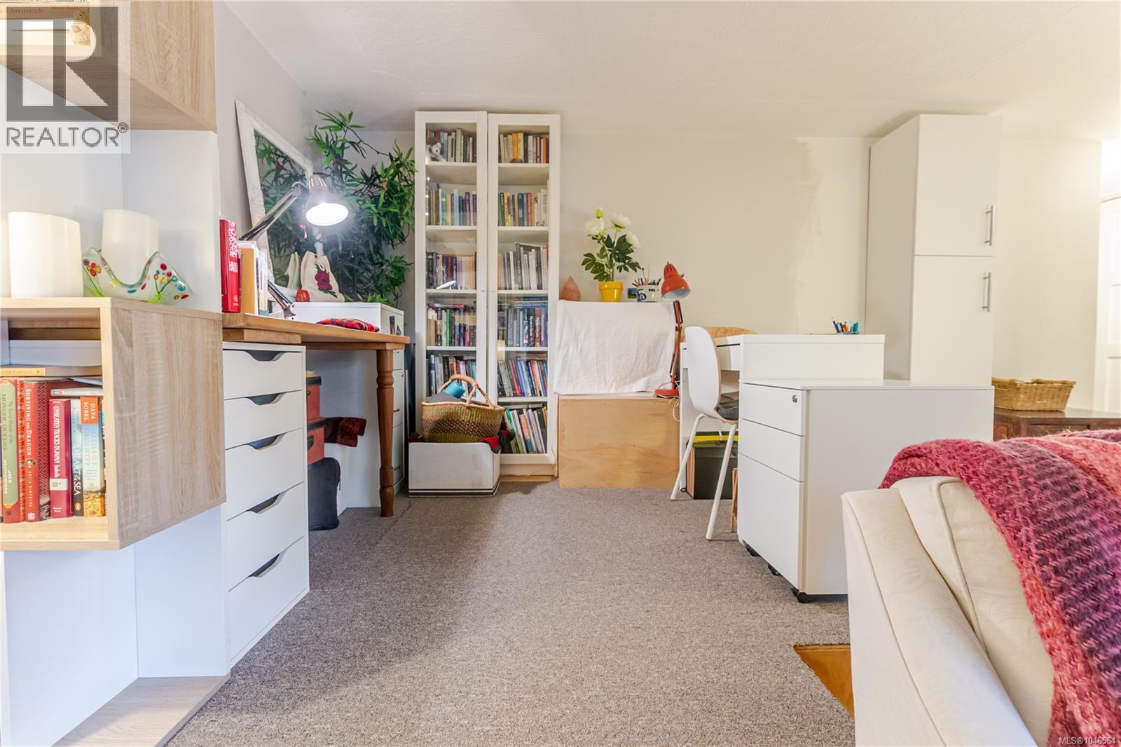 101 250 Douglas St, Victoria, British Columbia  V8V 2P4 - Photo 6 - 1046564