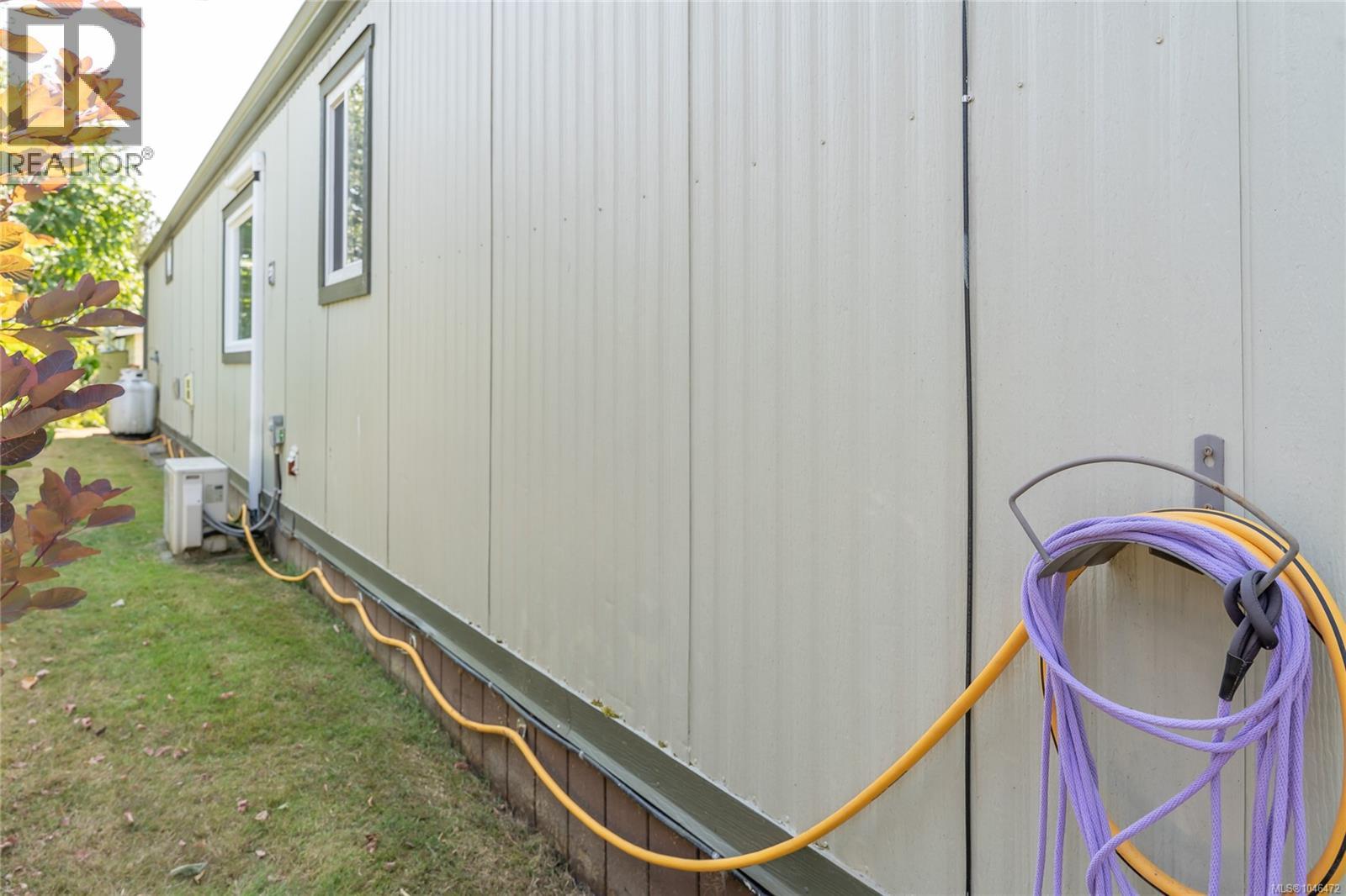 9392 Brookwood Dr, Sidney, British Columbia  V8L 4H3 - Photo 36 - 1046472