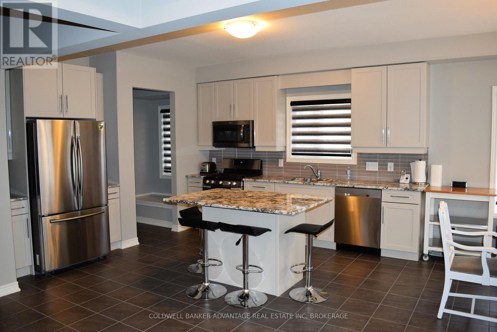 97 Crow Street S, Welland, Ontario  L3C 0G6 - Photo 2 - X13660954