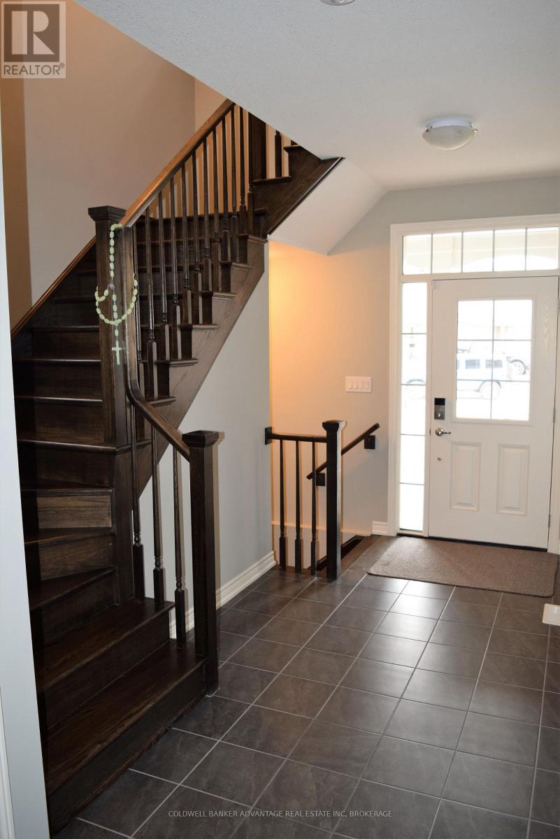 97 Crow Street S, Welland, Ontario  L3C 0G6 - Photo 7 - X13660954