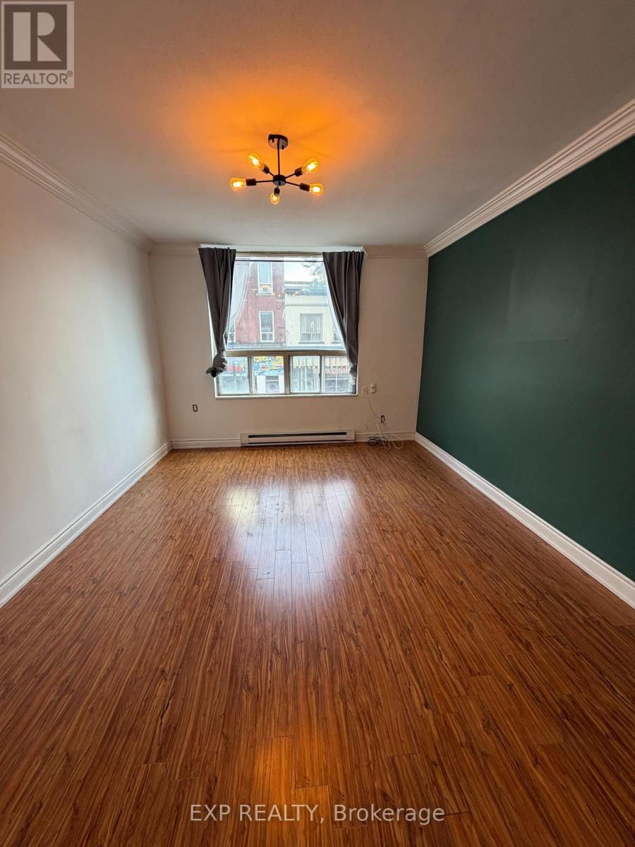 1 - 2878 Dundas Street W, Toronto, Ontario  M6P 1Y8 - Photo 6 - W13506008