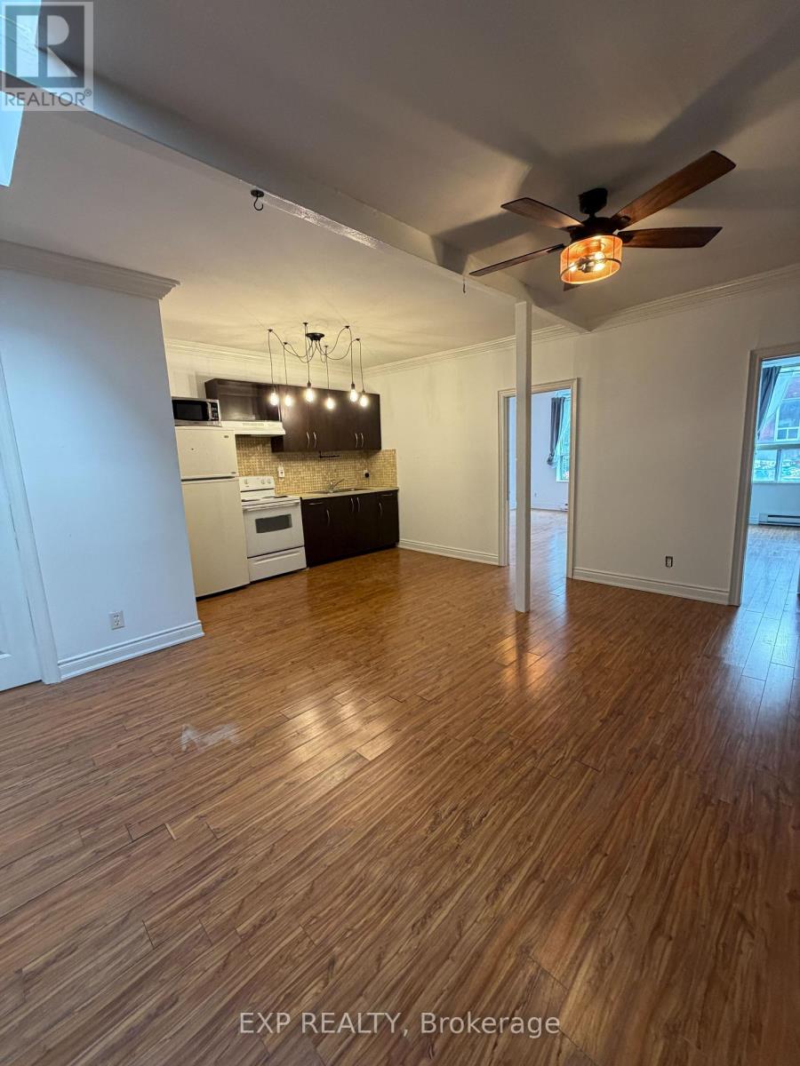1 - 2878 DUNDAS STREET W, Toronto, Ontario